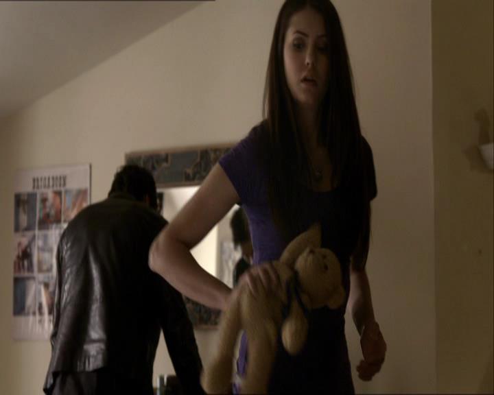 VampireDiariesWorld_dot_org-118UnderControl0610.jpg