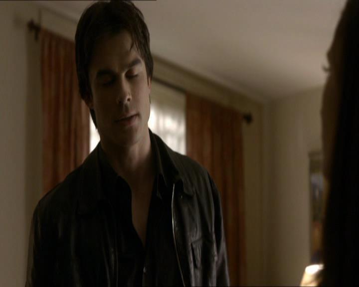 VampireDiariesWorld_dot_org-118UnderControl0640.jpg