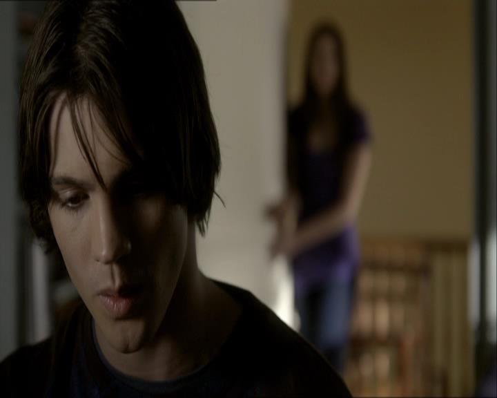 VampireDiariesWorld_dot_org-118UnderControl0682.jpg
