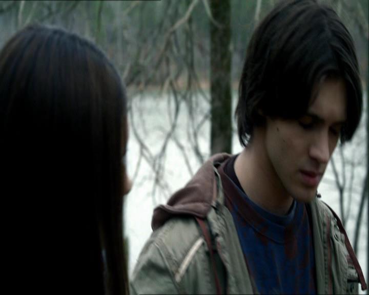 VampireDiariesWorld_dot_org-118UnderControl0713.jpg