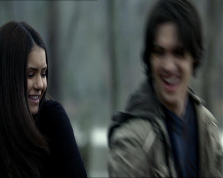 VampireDiariesWorld_dot_org-118UnderControl0746.jpg