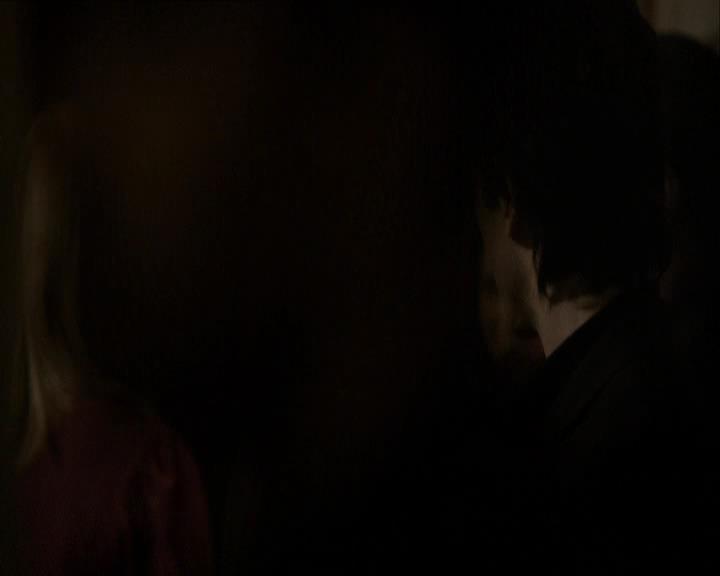 VampireDiariesWorld_dot_org-118UnderControl0780.jpg