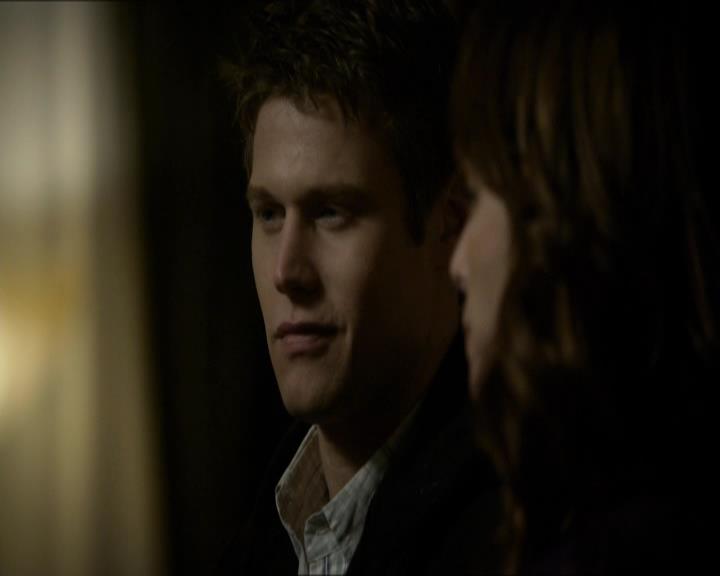 VampireDiariesWorld_dot_org-118UnderControl0817.jpg