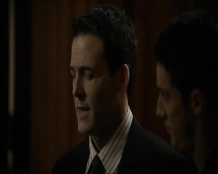 VampireDiariesWorld_dot_org-118UnderControl0820.jpg