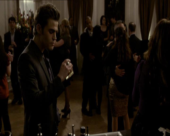 VampireDiariesWorld_dot_org-118UnderControl0845.jpg