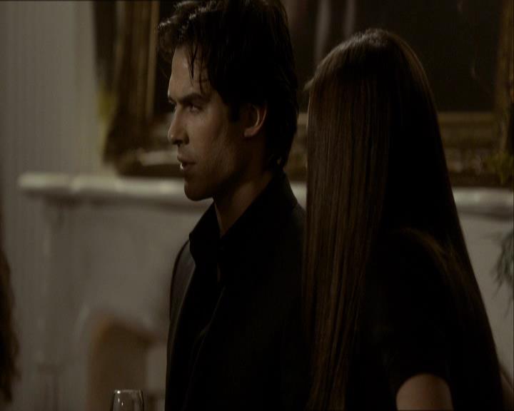 VampireDiariesWorld_dot_org-118UnderControl0927.jpg