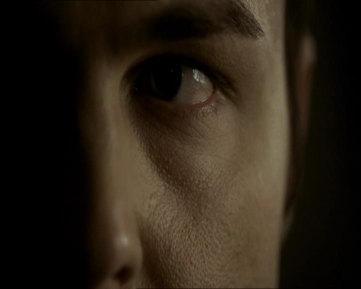 VampireDiariesWorld_dot_org-118UnderControl1080.jpg