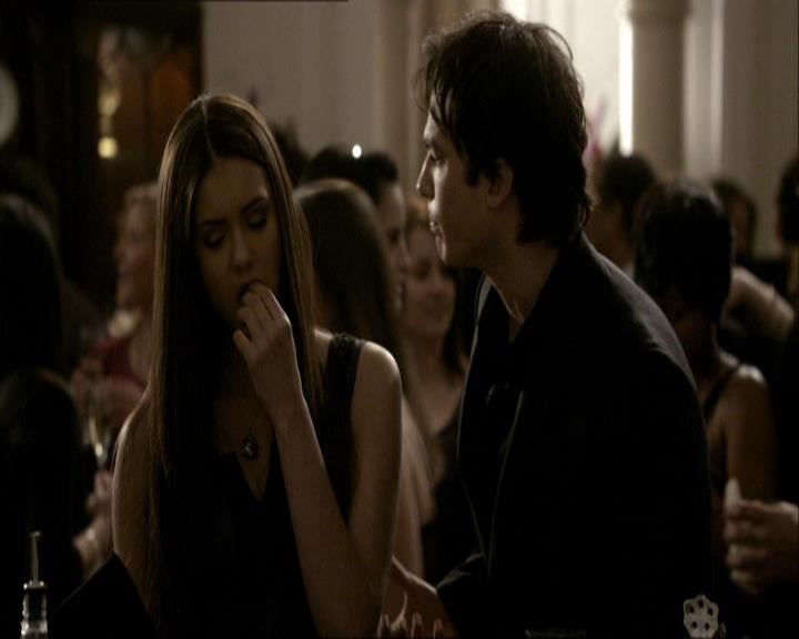 VampireDiariesWorld_dot_org-118UnderControl1123.jpg