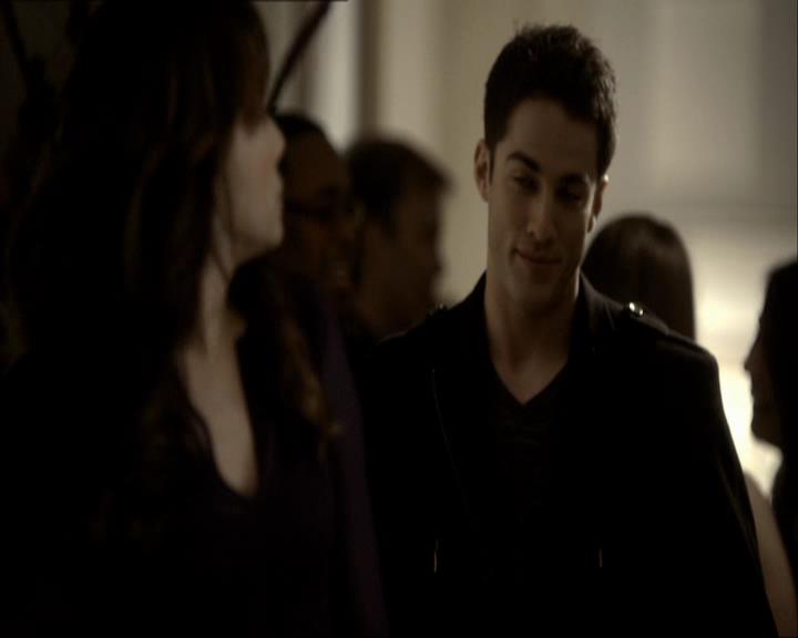 VampireDiariesWorld_dot_org-118UnderControl1150.jpg