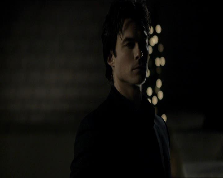 VampireDiariesWorld_dot_org-118UnderControl1167.jpg