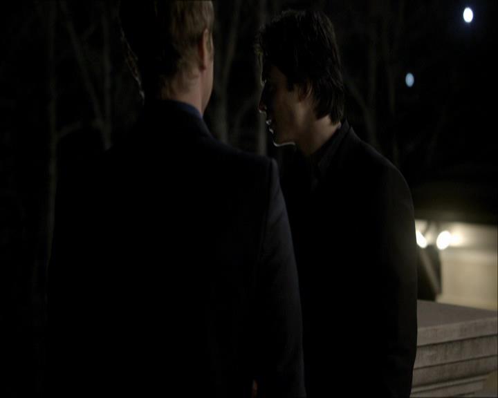 VampireDiariesWorld_dot_org-118UnderControl1178.jpg