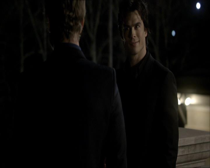 VampireDiariesWorld_dot_org-118UnderControl1179.jpg