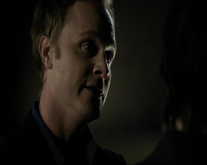 VampireDiariesWorld_dot_org-118UnderControl1227.jpg