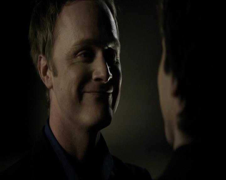 VampireDiariesWorld_dot_org-118UnderControl1230.jpg