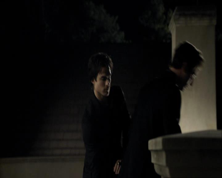 VampireDiariesWorld_dot_org-118UnderControl1257.jpg