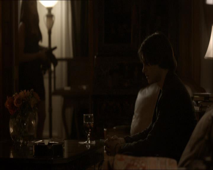 VampireDiariesWorld_dot_org-118UnderControl1270.jpg