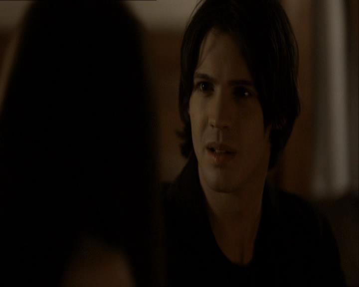 VampireDiariesWorld_dot_org-118UnderControl1317.jpg