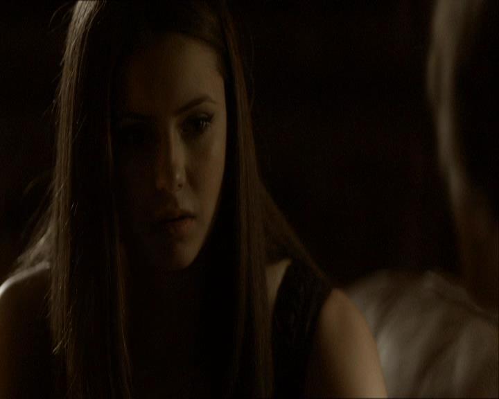 VampireDiariesWorld_dot_org-118UnderControl1322.jpg