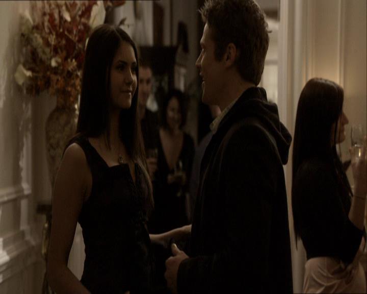 VampireDiariesWorld_dot_org-118UnderControl1399.jpg