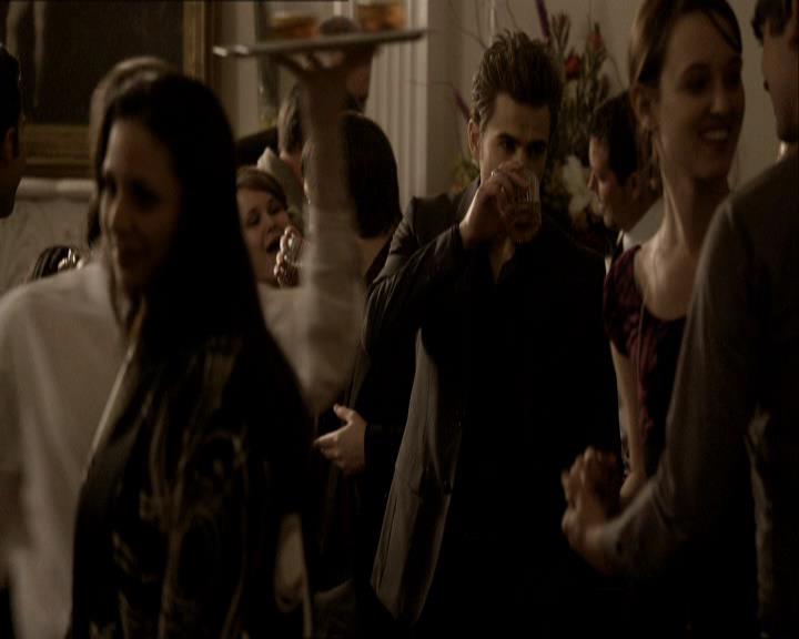 VampireDiariesWorld_dot_org-118UnderControl1402.jpg