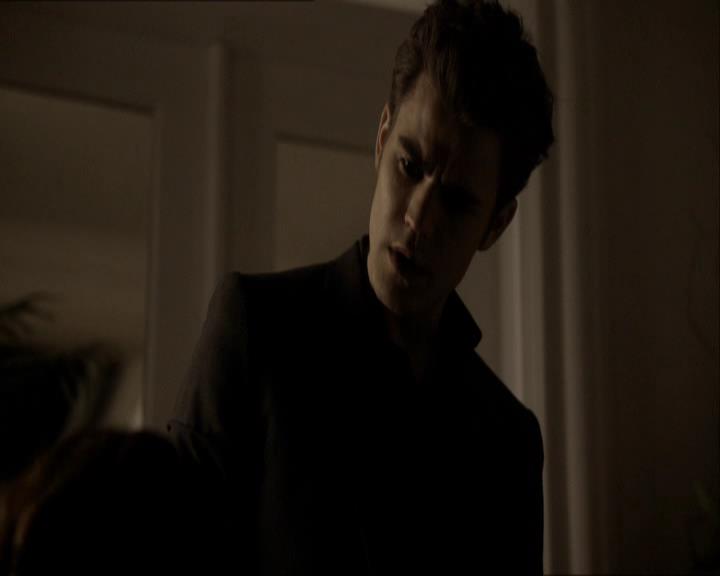 VampireDiariesWorld_dot_org-118UnderControl1529.jpg
