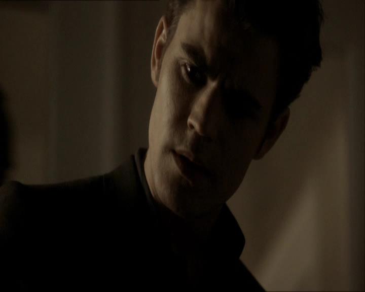 VampireDiariesWorld_dot_org-118UnderControl1534.jpg