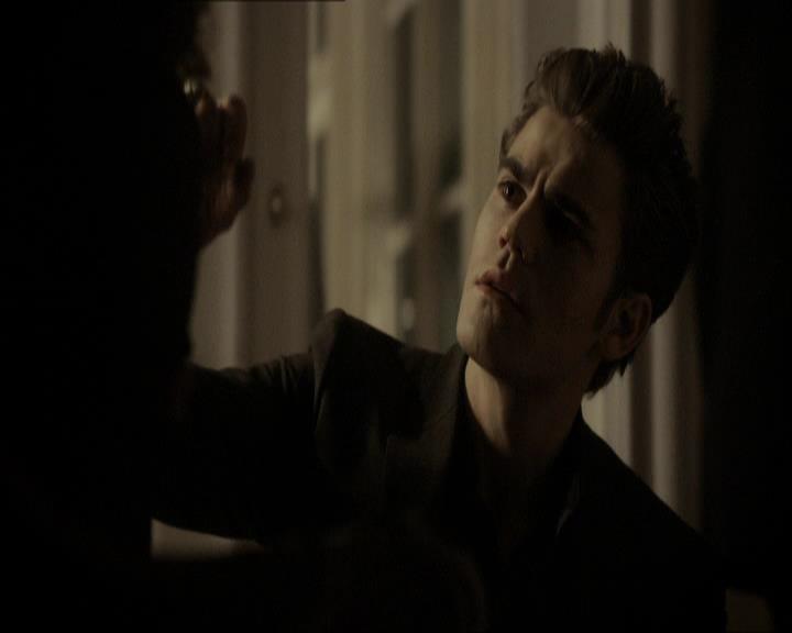 VampireDiariesWorld_dot_org-118UnderControl1550.jpg