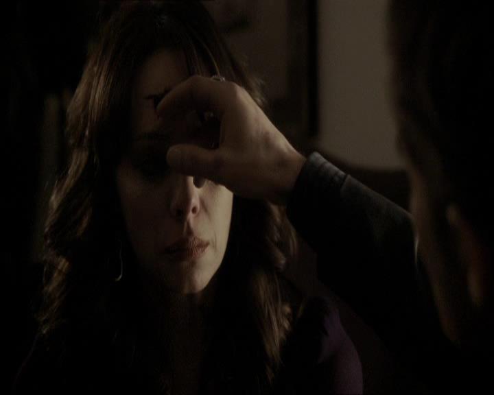 VampireDiariesWorld_dot_org-118UnderControl1552.jpg