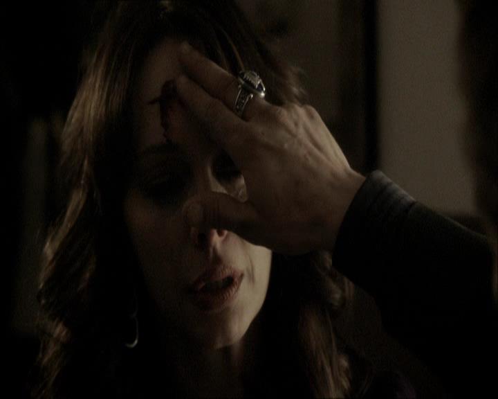 VampireDiariesWorld_dot_org-118UnderControl1557.jpg