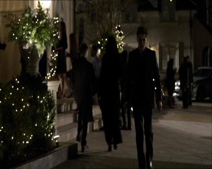 VampireDiariesWorld_dot_org-118UnderControl1572.jpg VampireDiariesWorld_dot_org-118UnderControl1572.jpg