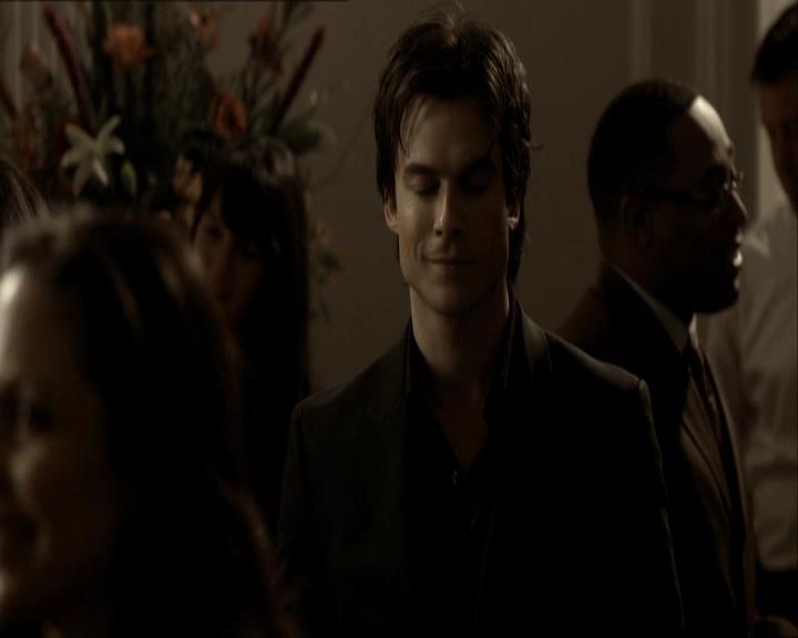 VampireDiariesWorld_dot_org-118UnderControl1603.jpg
