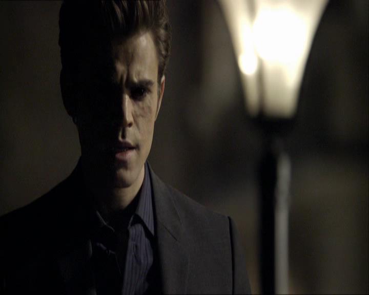 VampireDiariesWorld_dot_org-118UnderControl1749.jpg