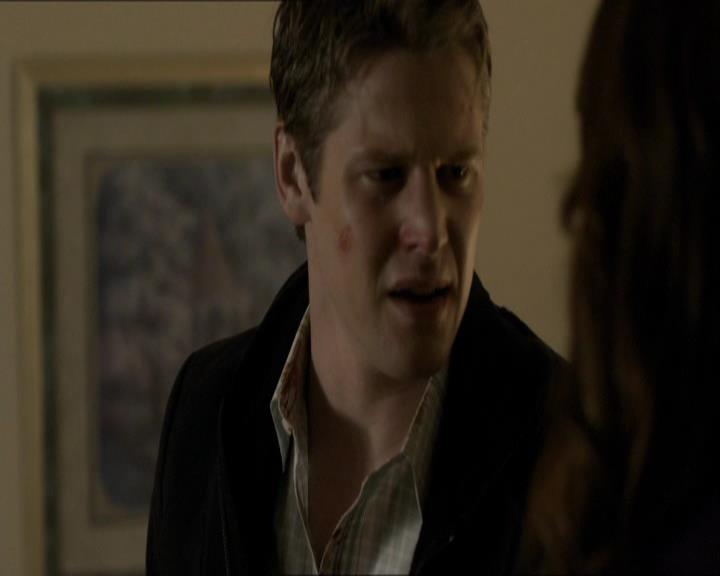 VampireDiariesWorld_dot_org-118UnderControl1906.jpg