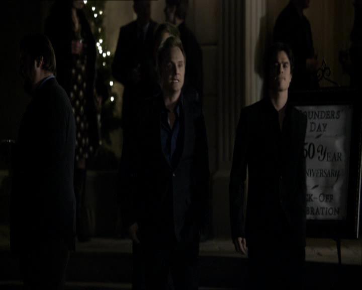 VampireDiariesWorld_dot_org-118UnderControl1949.jpg