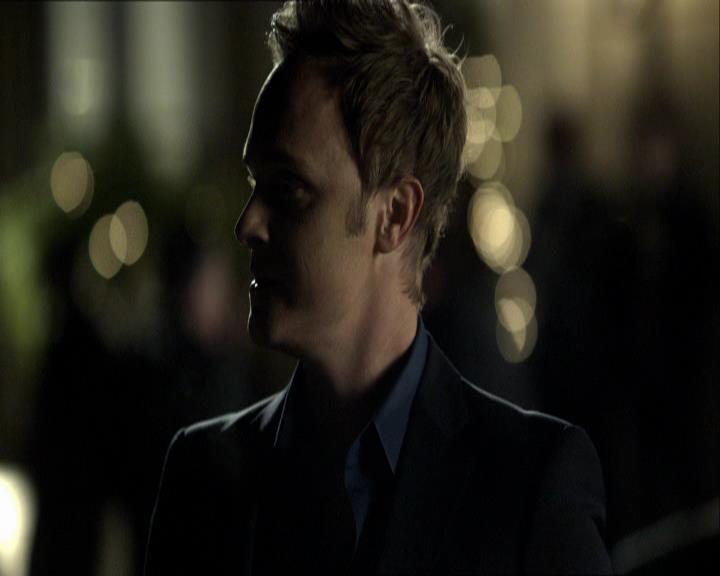 VampireDiariesWorld_dot_org-118UnderControl1959.jpg