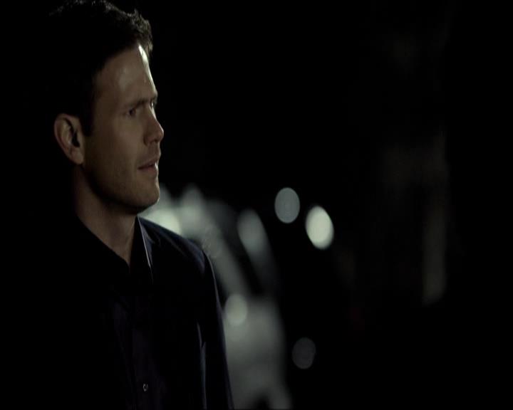 VampireDiariesWorld_dot_org-118UnderControl1960.jpg