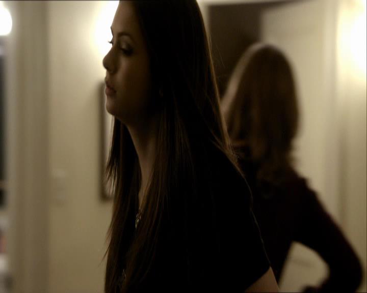 VampireDiariesWorld_dot_org-118UnderControl2034.jpg