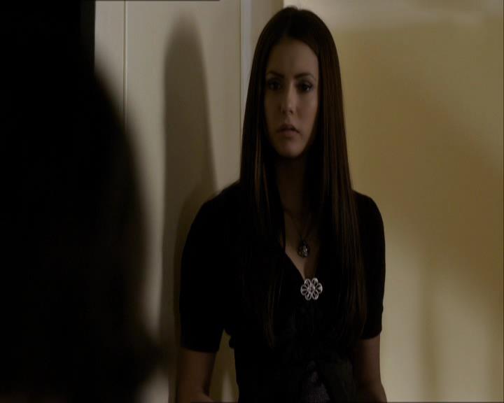 VampireDiariesWorld_dot_org-118UnderControl2040.jpg