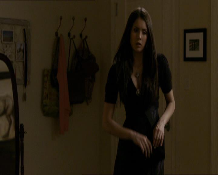 VampireDiariesWorld_dot_org-118UnderControl2053.jpg