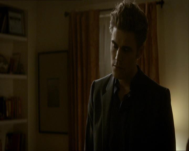 VampireDiariesWorld_dot_org-118UnderControl2062.jpg
