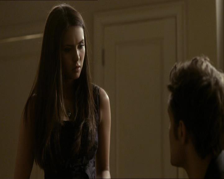 VampireDiariesWorld_dot_org-118UnderControl2095.jpg