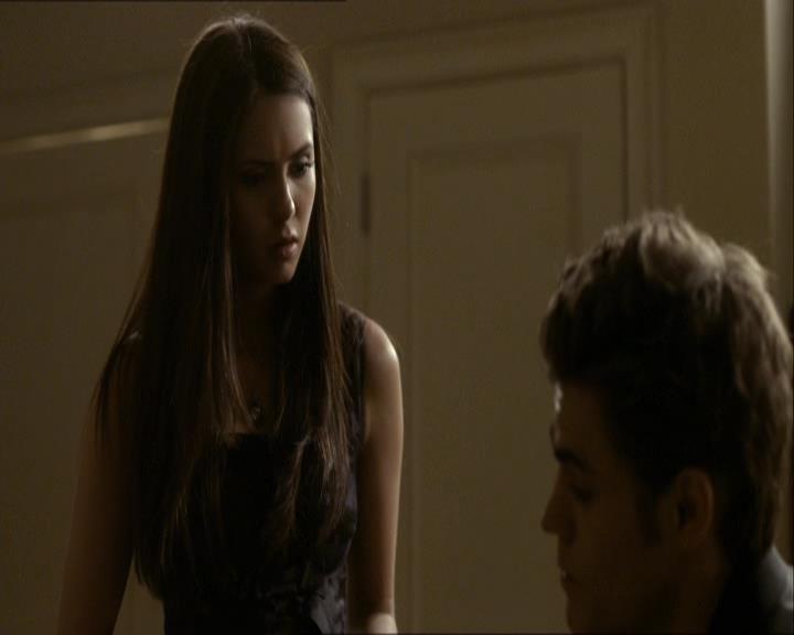 VampireDiariesWorld_dot_org-118UnderControl2096.jpg