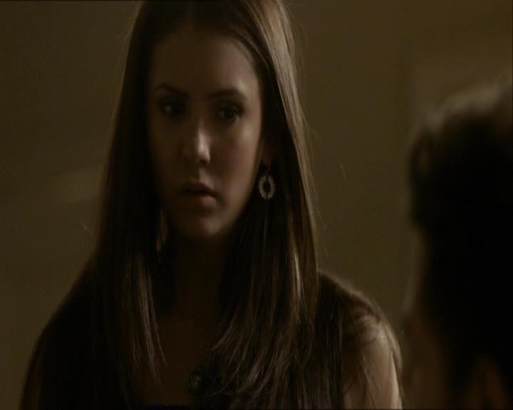 VampireDiariesWorld_dot_org-118UnderControl2113.jpg