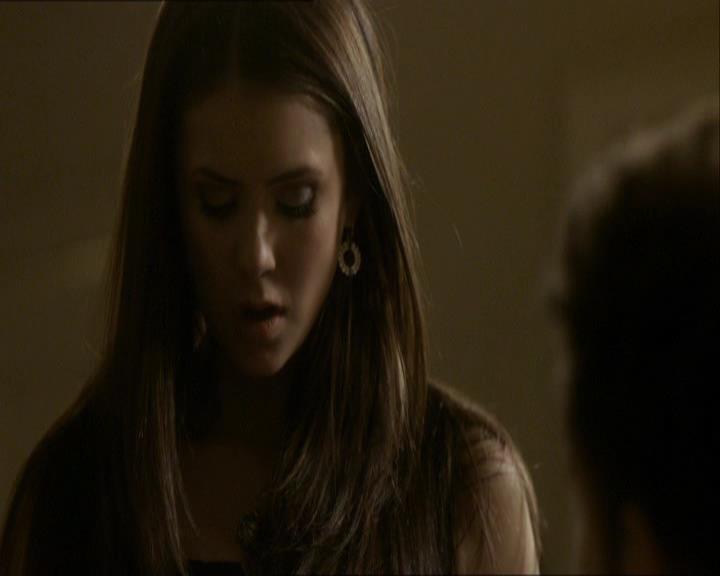 VampireDiariesWorld_dot_org-118UnderControl2115.jpg