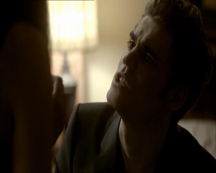 VampireDiariesWorld_dot_org-118UnderControl2127.jpg