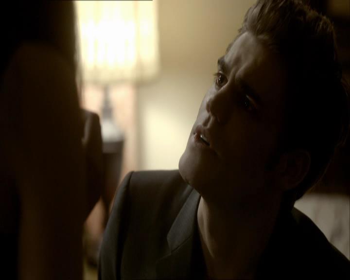 VampireDiariesWorld_dot_org-118UnderControl2128.jpg