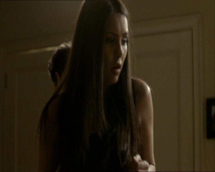 VampireDiariesWorld_dot_org-118UnderControl2148.jpg