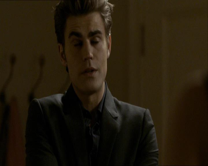 VampireDiariesWorld_dot_org-118UnderControl2155.jpg
