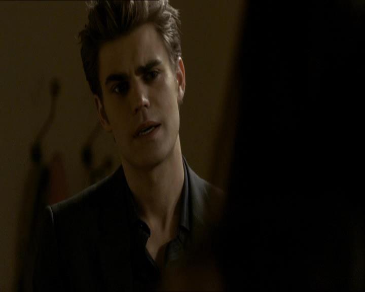 VampireDiariesWorld_dot_org-118UnderControl2160.jpg