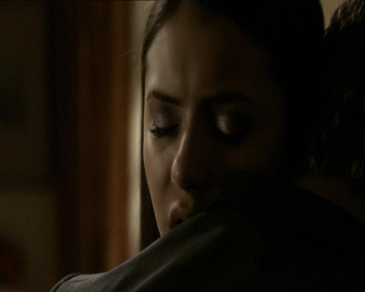 VampireDiariesWorld_dot_org-118UnderControl2173.jpg